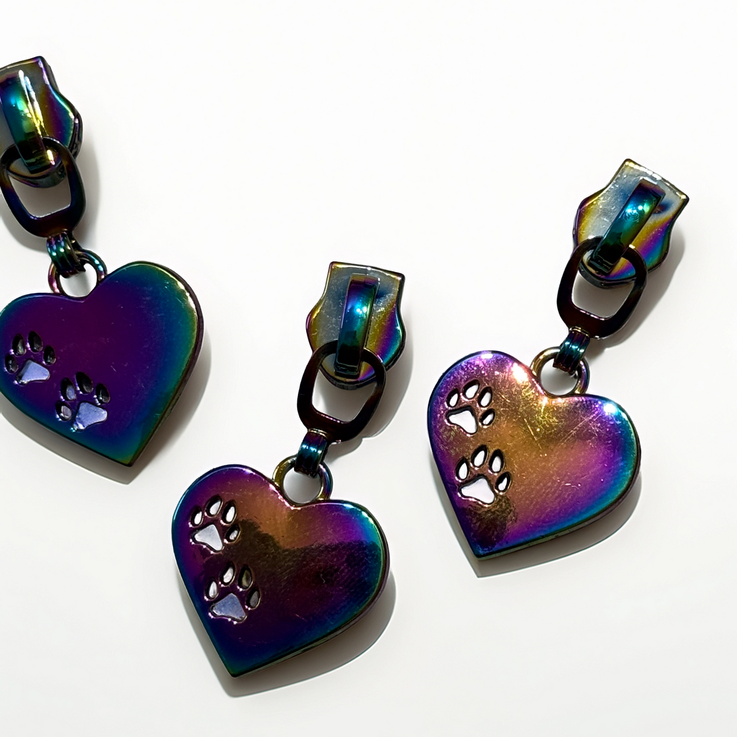 Zipper Herz mit Pfoten Regenbogen Effekt – Hundepfoten Zipper für 5 mm Reißverschlüsse