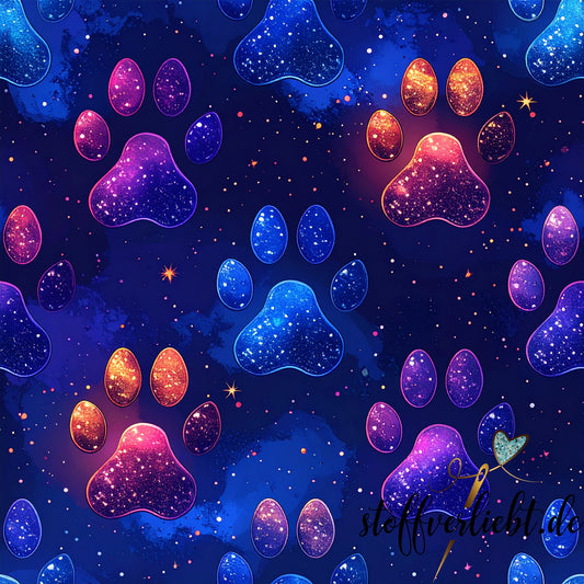 Glow-in-the-Dark Kunstleder mit Galaxy Pfoten in Blau Pink Lila – ideal für Taschen und Rucksäcke
