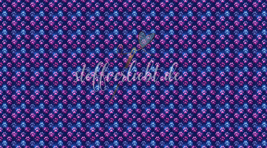 French Terry Meterware mit leuchtenden Hundepfoten in Pink und Blau auf dunkelblauem Hintergrund

